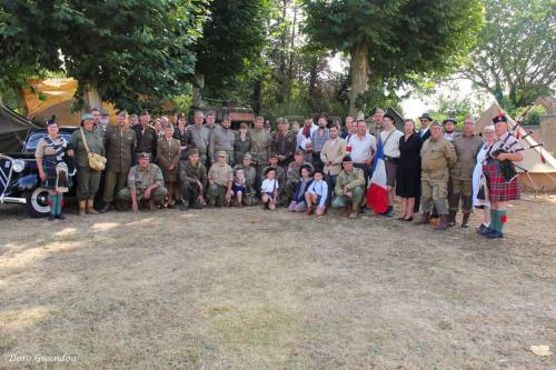 Défilé-Liberation-de-Thiant-2022_015_
